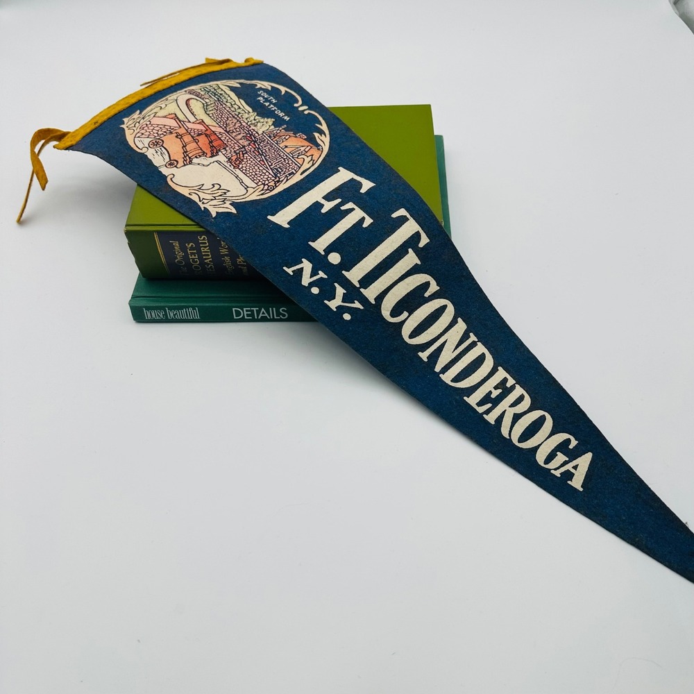 Vintage Fort Ticonderoga NY Felt Pennant South Platform Blue Yellow Souvenir